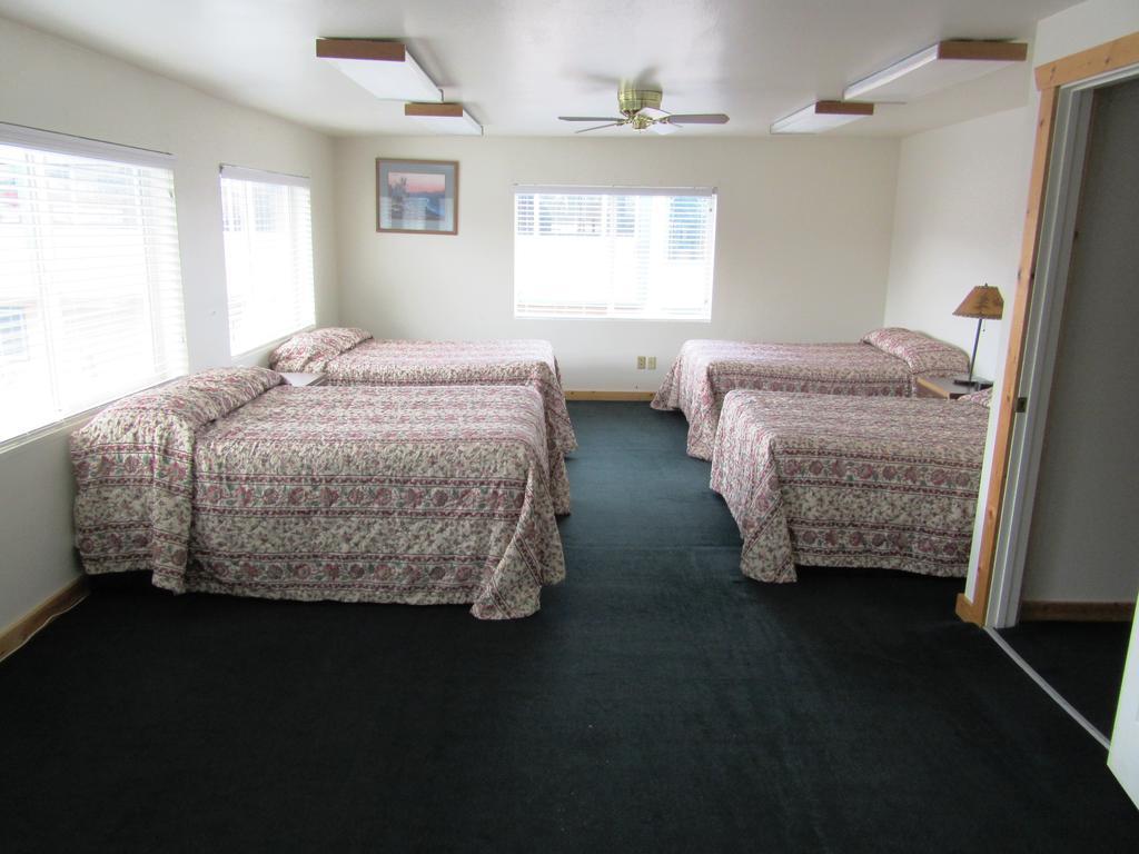 Yellowstone Country Inn West Yellowstone Zimmer foto