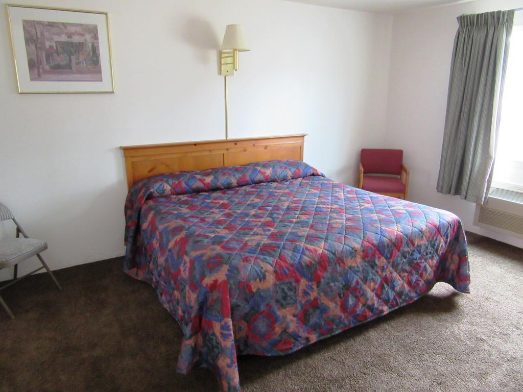 Yellowstone Country Inn West Yellowstone Zimmer foto