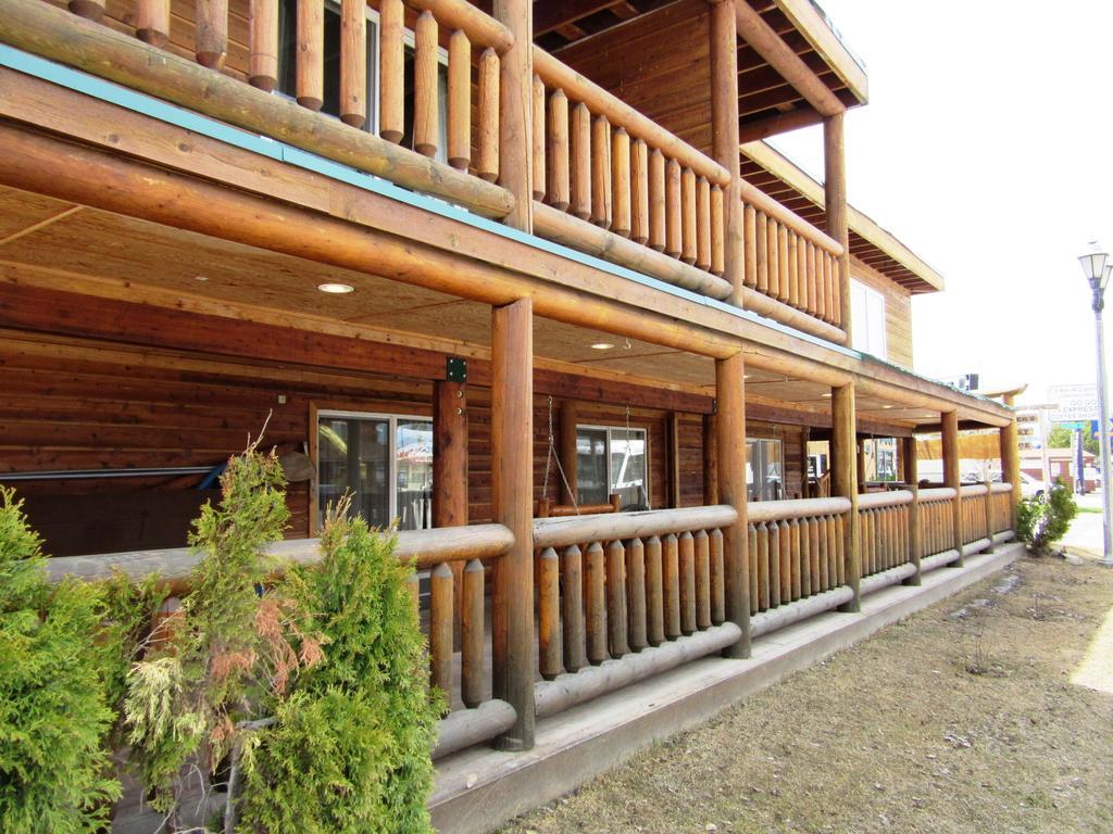 Yellowstone Country Inn West Yellowstone Exterior foto