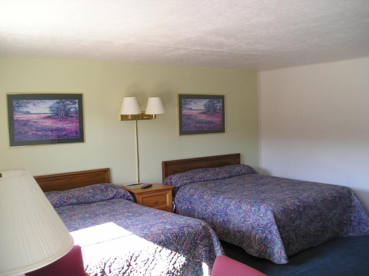 Yellowstone Country Inn West Yellowstone Zimmer foto